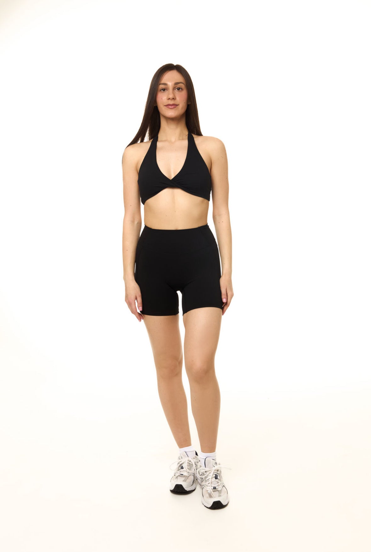 SCRUNCH SHORTS
