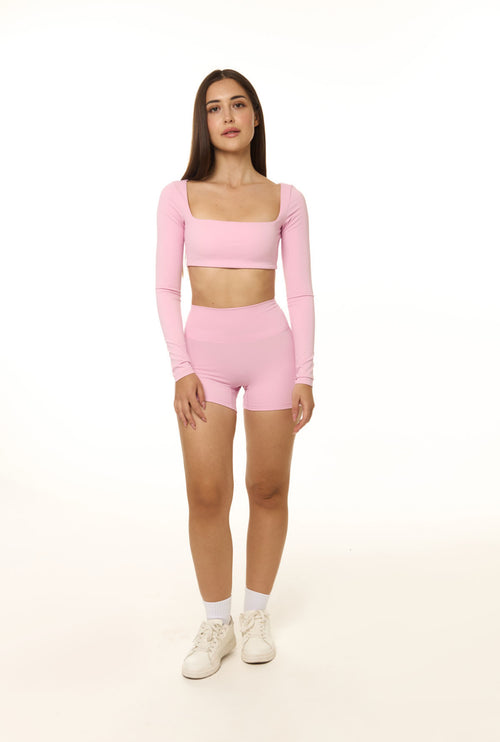 SCRUNCH SHORTS